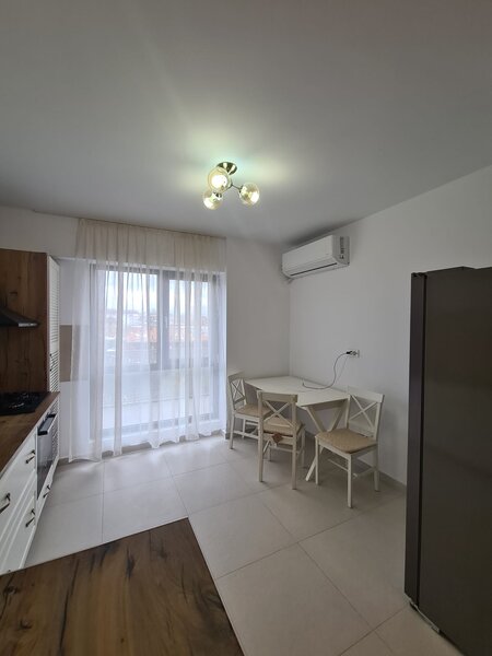 Titan 2 camere decomandat, 15mp, terasa parcul teilor parcare